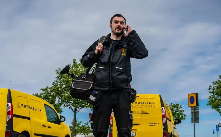 En teknisk förvaltare inom fastighetsförvaltning för bostadsrättsföreningar