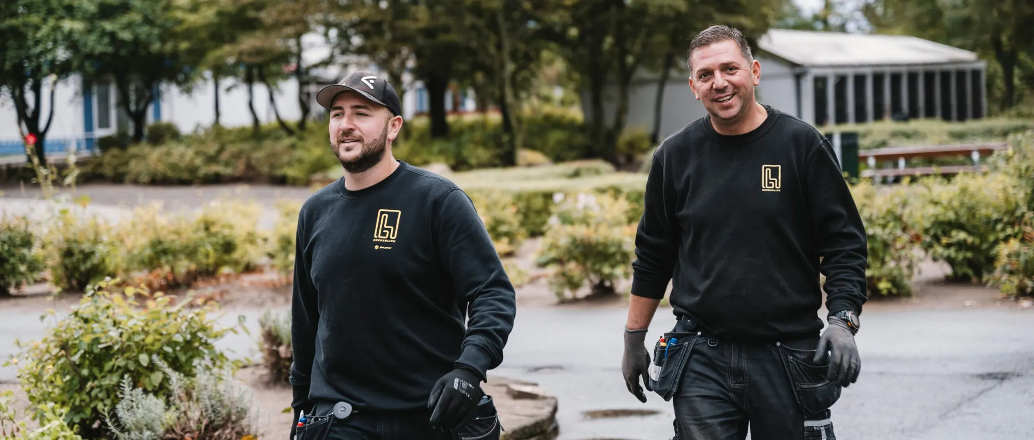 Fastighetsskötare som jobbar med teknisk förvaltning i malmö